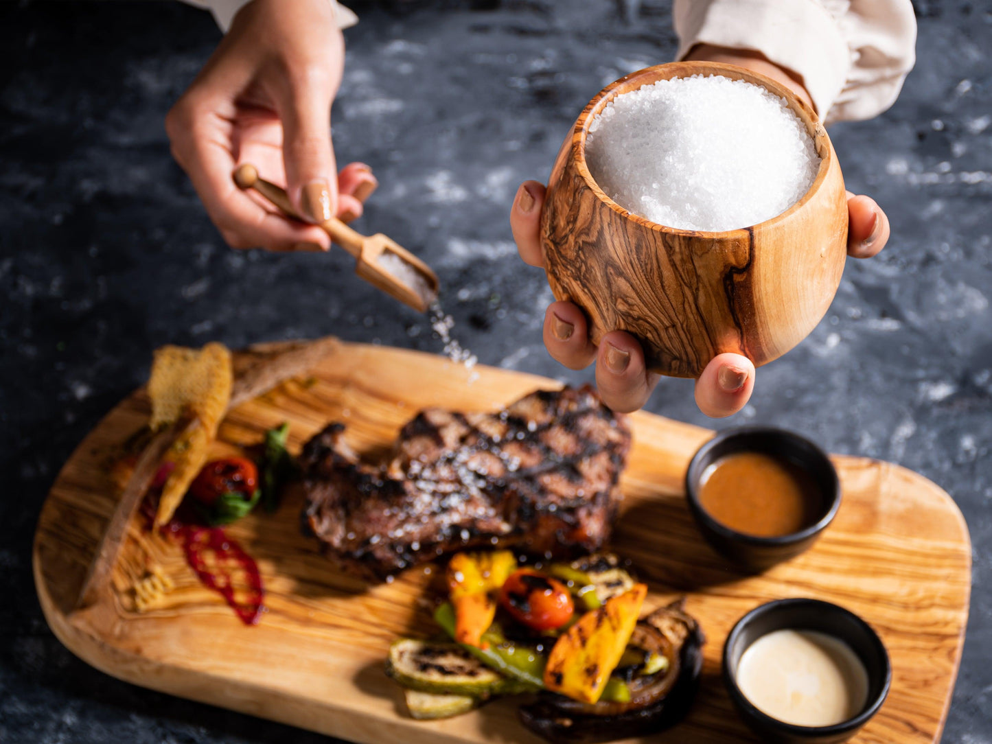 Spices Jar with Lid and Spoon - 10x8 CM - Darido