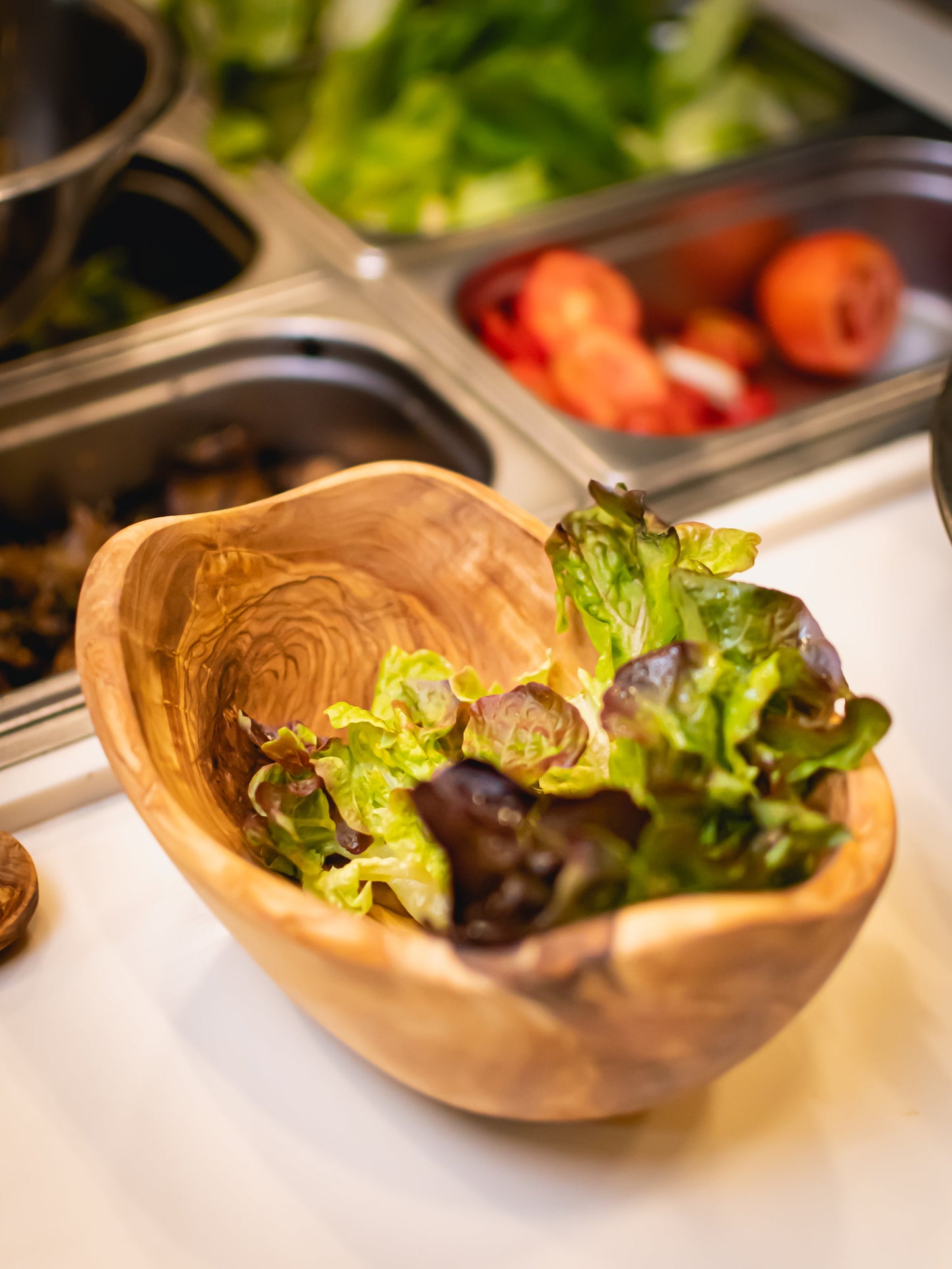 Oval Salad Bowl 18x14 cm with Utensils