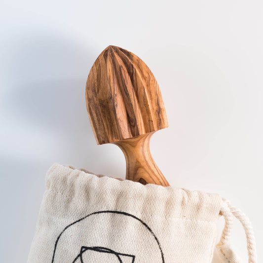 Olive Wooden Manual Juicer - Darido