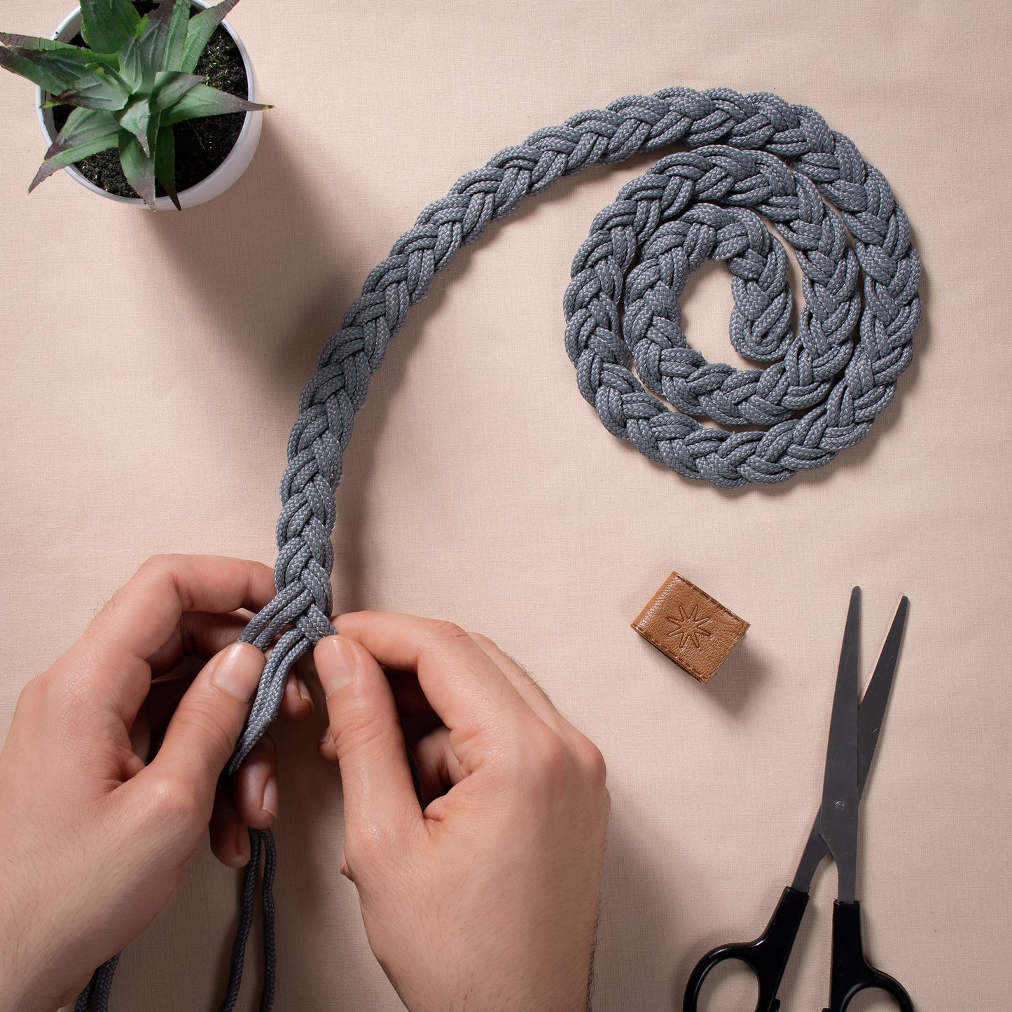 Oval Braided Placemat - 40x30 cm