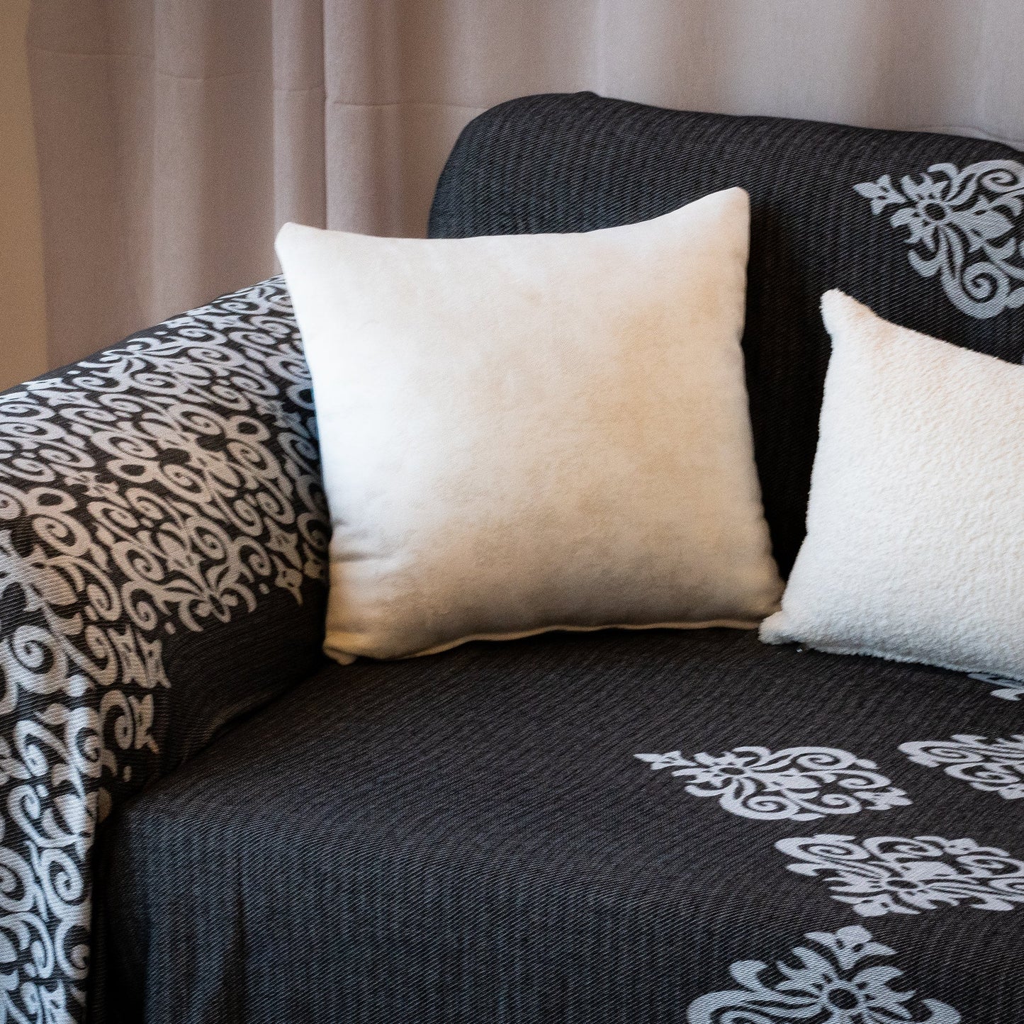 Royal Sofa Throw