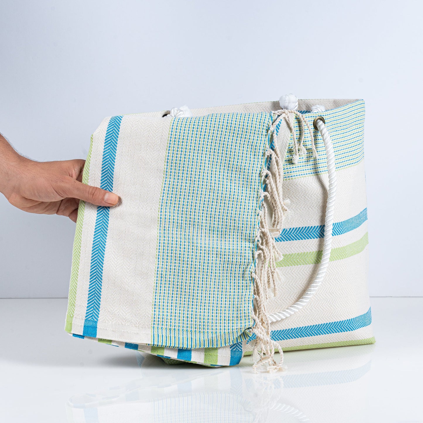 Insulated Beach Bag with Fouta