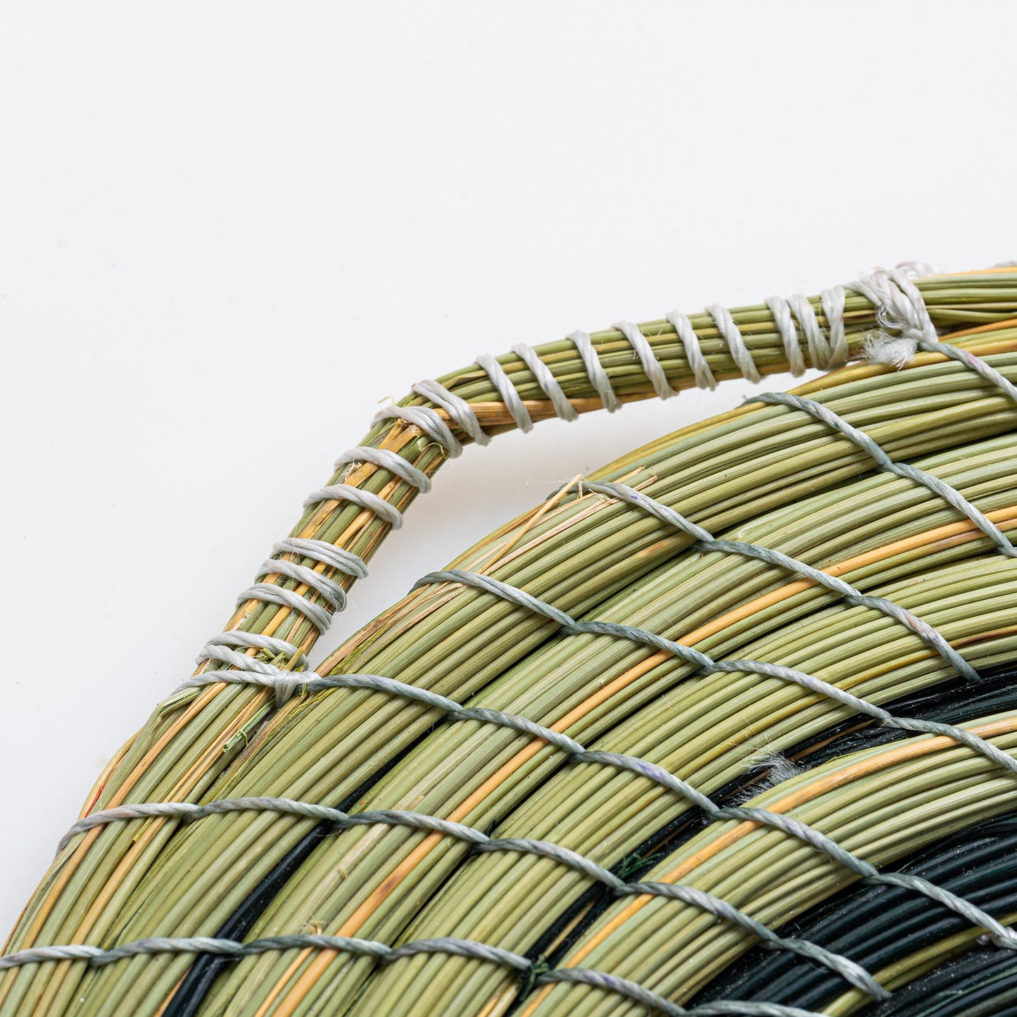 Pack of 6 Decorative Halfa Wall Discs