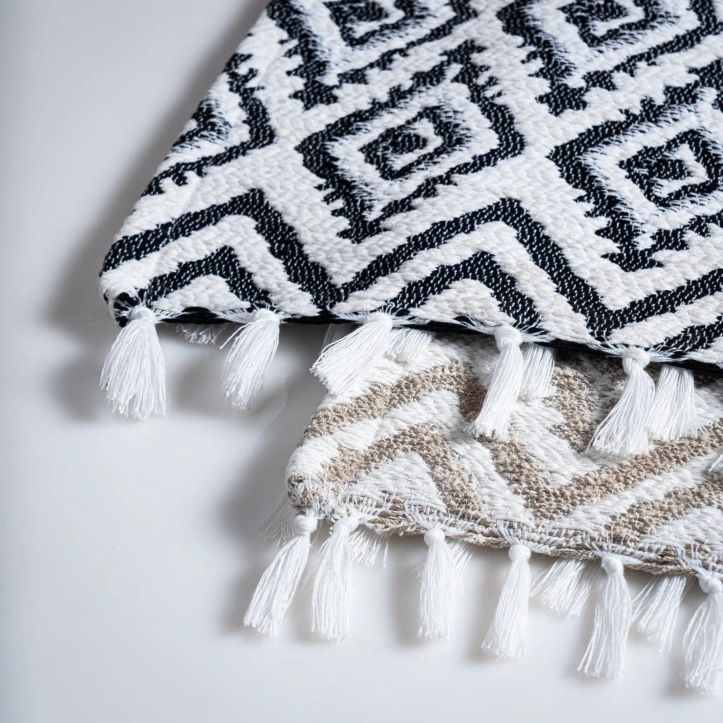 Handmade Kitchen Rug – Premium & High-Quality - modern geometric diamond pattern