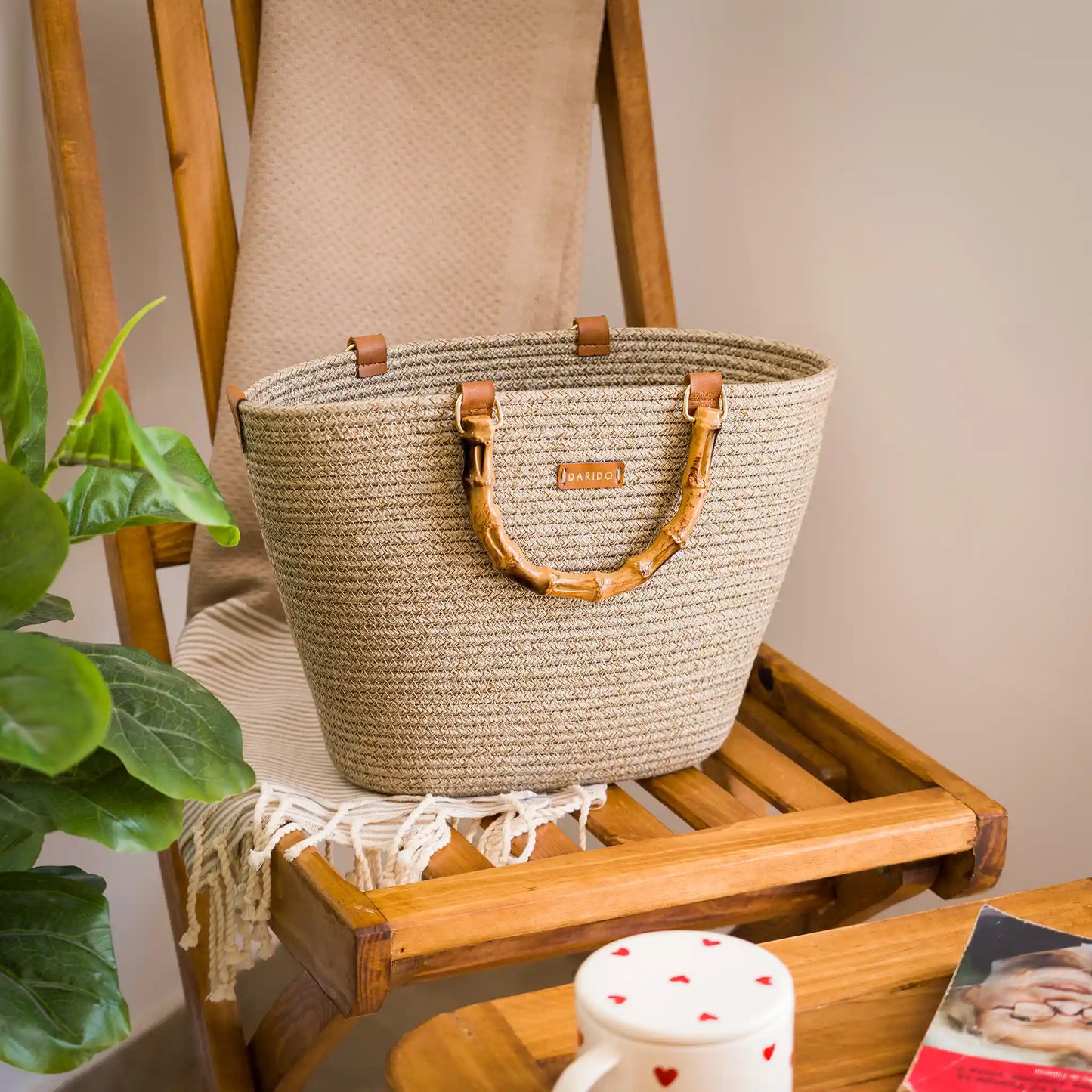 Elegant Handwoven Handbag – Artisanal Braided Design by Darido