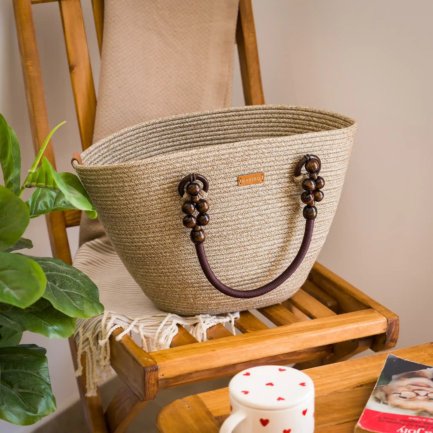 Elegant Handwoven Handbag – Artisanal Braided Design by Darido