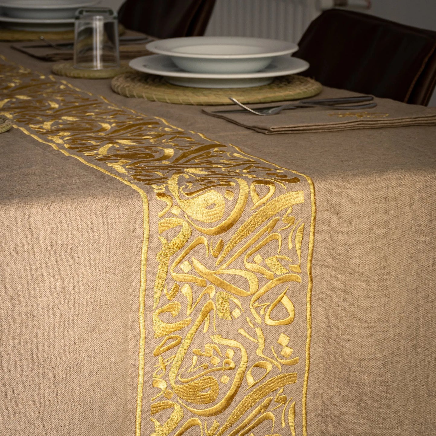 Luxurious Calligraphic Tablecloth – Elegance for Every Gathering