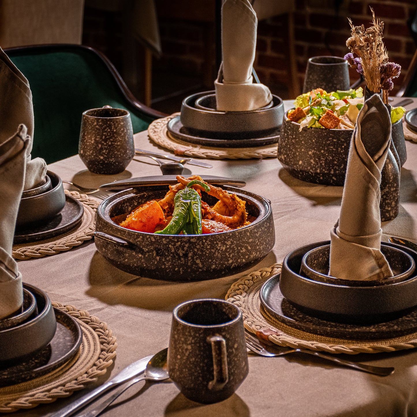 Handmade Black Stoneware Table Set – Elegant Artisan Ceramic Dinnerware