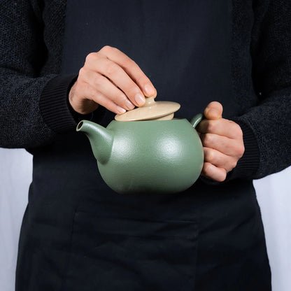 Handmade Stoneware Jade Table Set – Elegant Artisan Ceramic Dinnerware