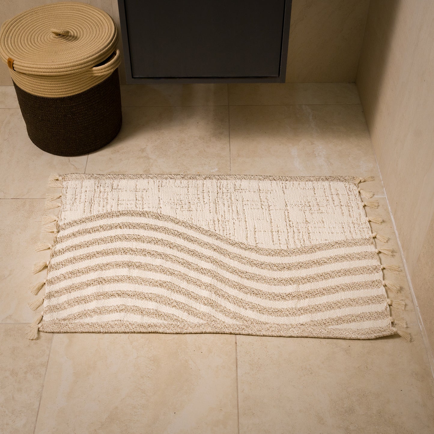 Handmade Cotton Bath Mat Sable| Reversible Bathroom Rug