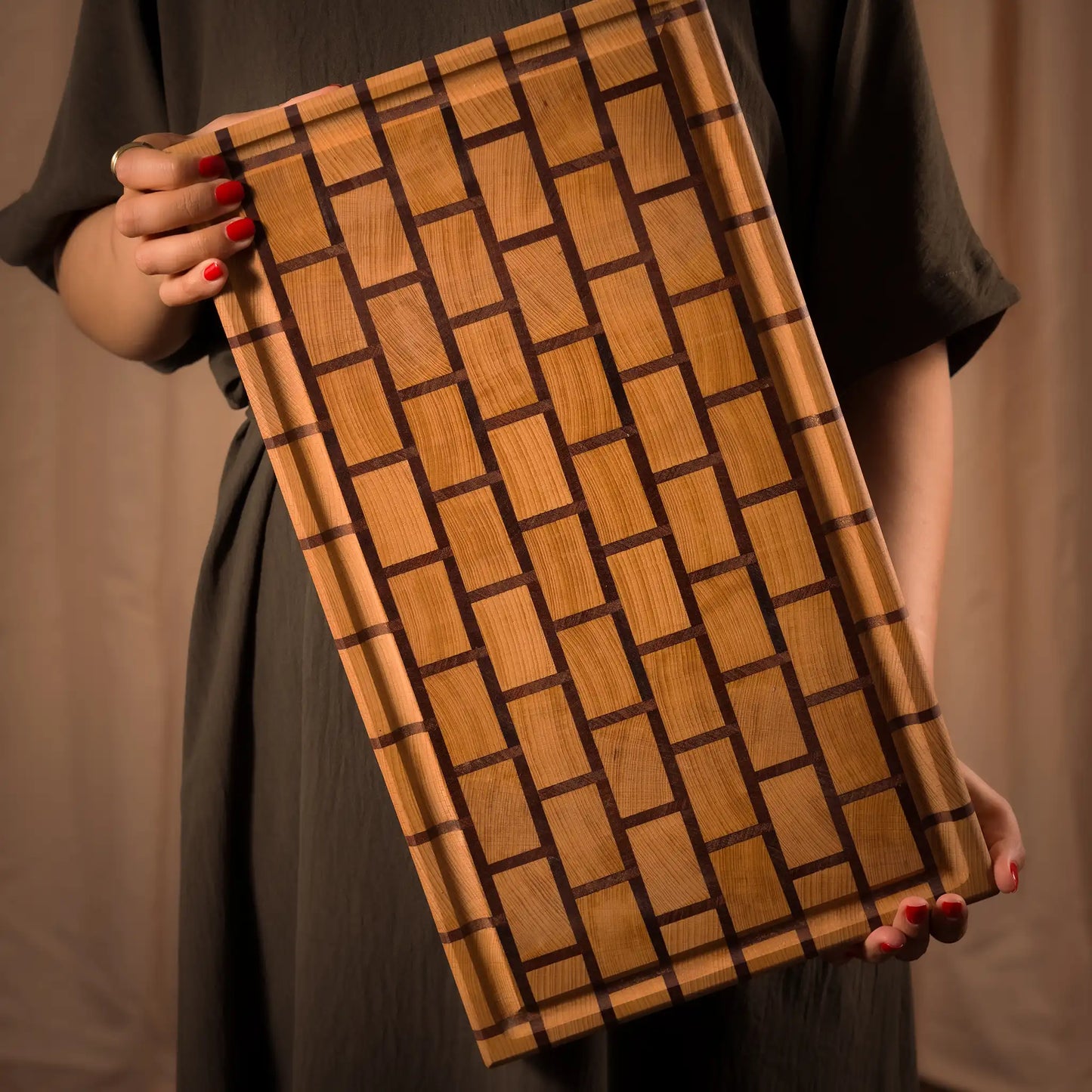 Cutting Board & Serving Platter – Handmade Artisanal Elegance