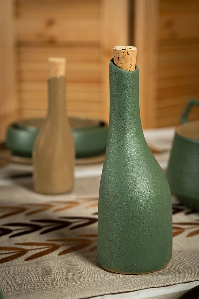 Handmade Stoneware Jade Table Set – Elegant Artisan Ceramic Dinnerware