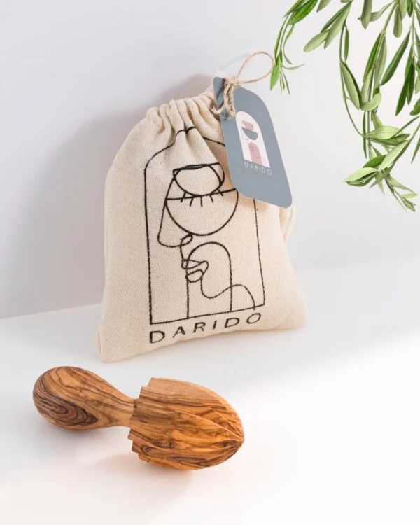 Olive Wooden Manual Juicer - Darido
