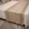 طقم سرير بتصميم  الخط العربي أنيق مع غطائي وسادة فاخرين - 3 قطع
